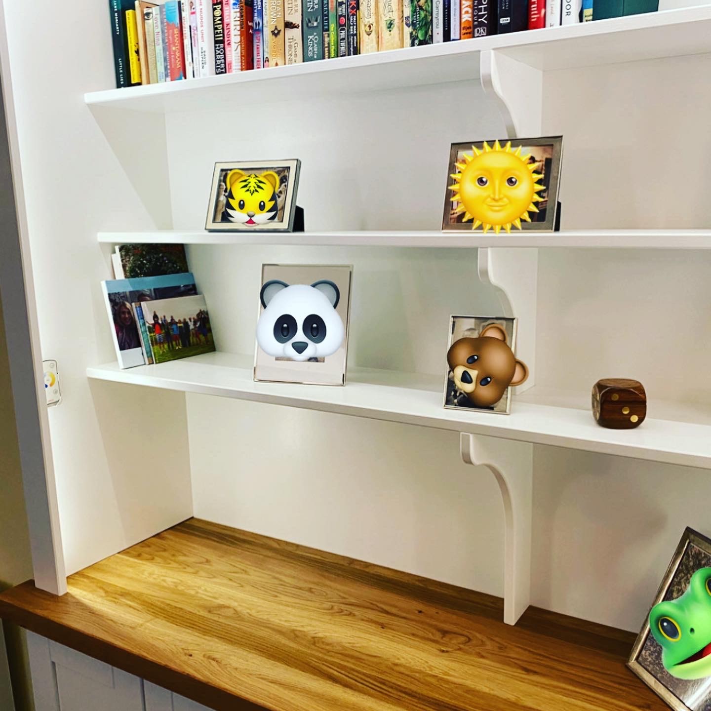 Dresser 10